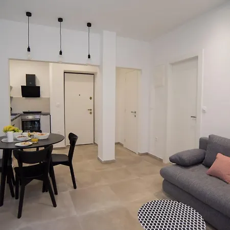 Ita&toni Apartment *